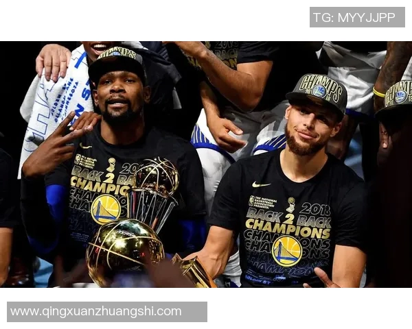 德雷蒙德格林的篮球之路与勇士队的辉煌成就分析 德雷蒙德格林的篮球之路与勇士队的辉煌成就分析