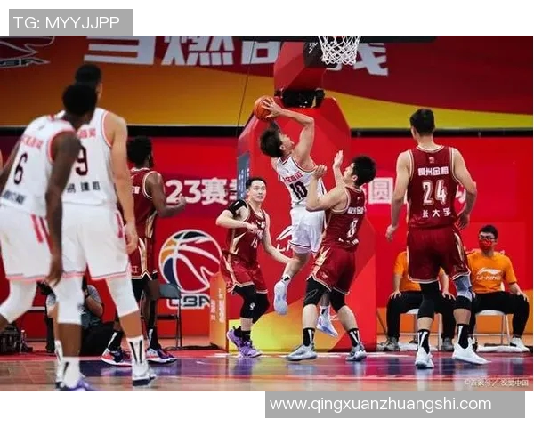 新冠疫情席卷CBA联赛，官方宣布暂停赛事一个月时间以确保球员安全