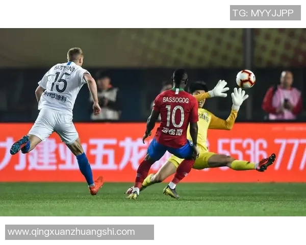 河南建业与天津天海激战正酣谁能在这场较量中笑到最后