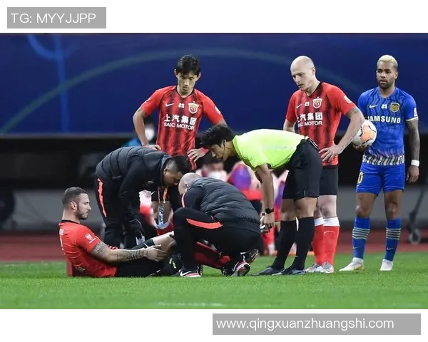 江苏队与上港队精彩集锦回顾赛场瞬间尽显足球魅力与激情